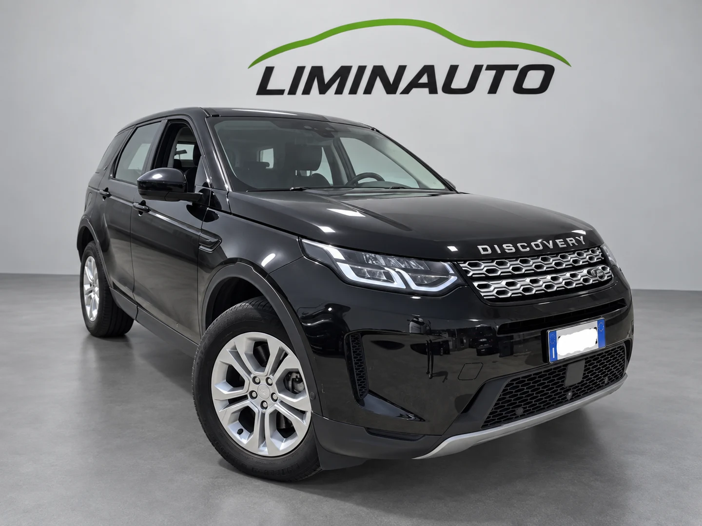 Land Rover Discovery Sport, foto 1 di 15