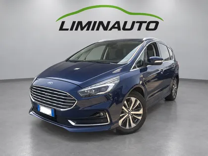 Ford S-Max usata a Bellusco — ambientazione studio