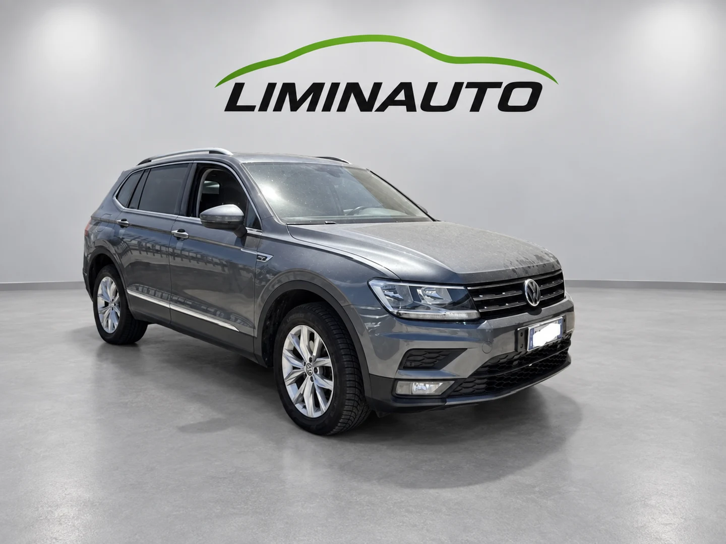 Volkswagen Tiguan Allspace, foto 1 di 14