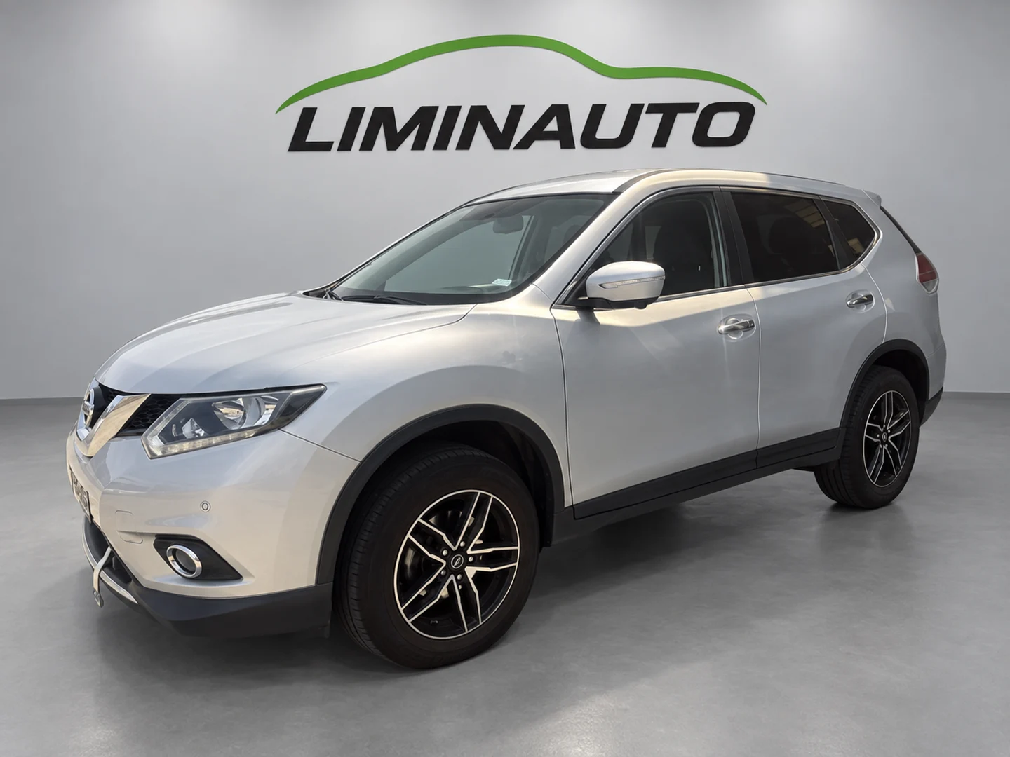 Nissan X-Trail, foto 1 di 12